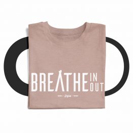 Folded-T-Shirt-breathe-rosa