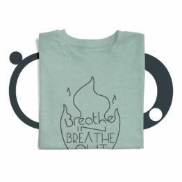 Folded-T-Shirt_breathe_campfire_mint